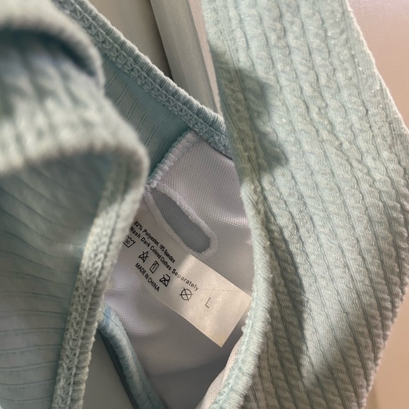 Light Blue Ribbed Bikini Set - Picture 5 of 5